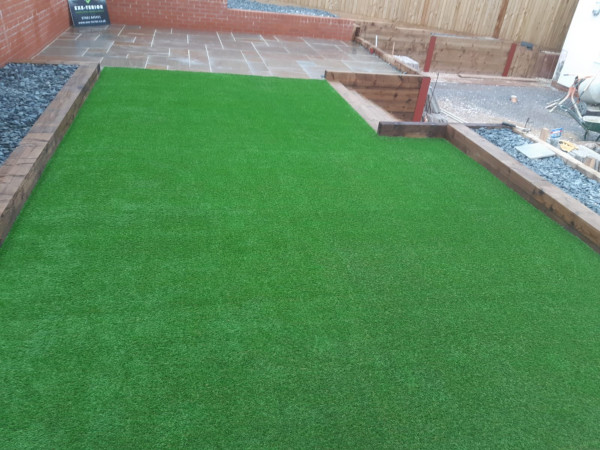 ARTIFICIAL GRASS SERVICES FROM EXE-TERIOR LANDSCAPING & PATIOS EXETER